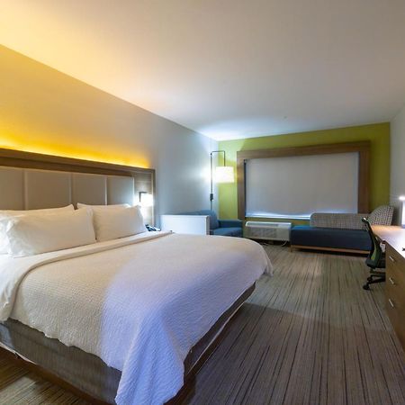 Holiday Inn Express & Suites Dallas Ne Arboretum Ґарланд Екстер'єр фото