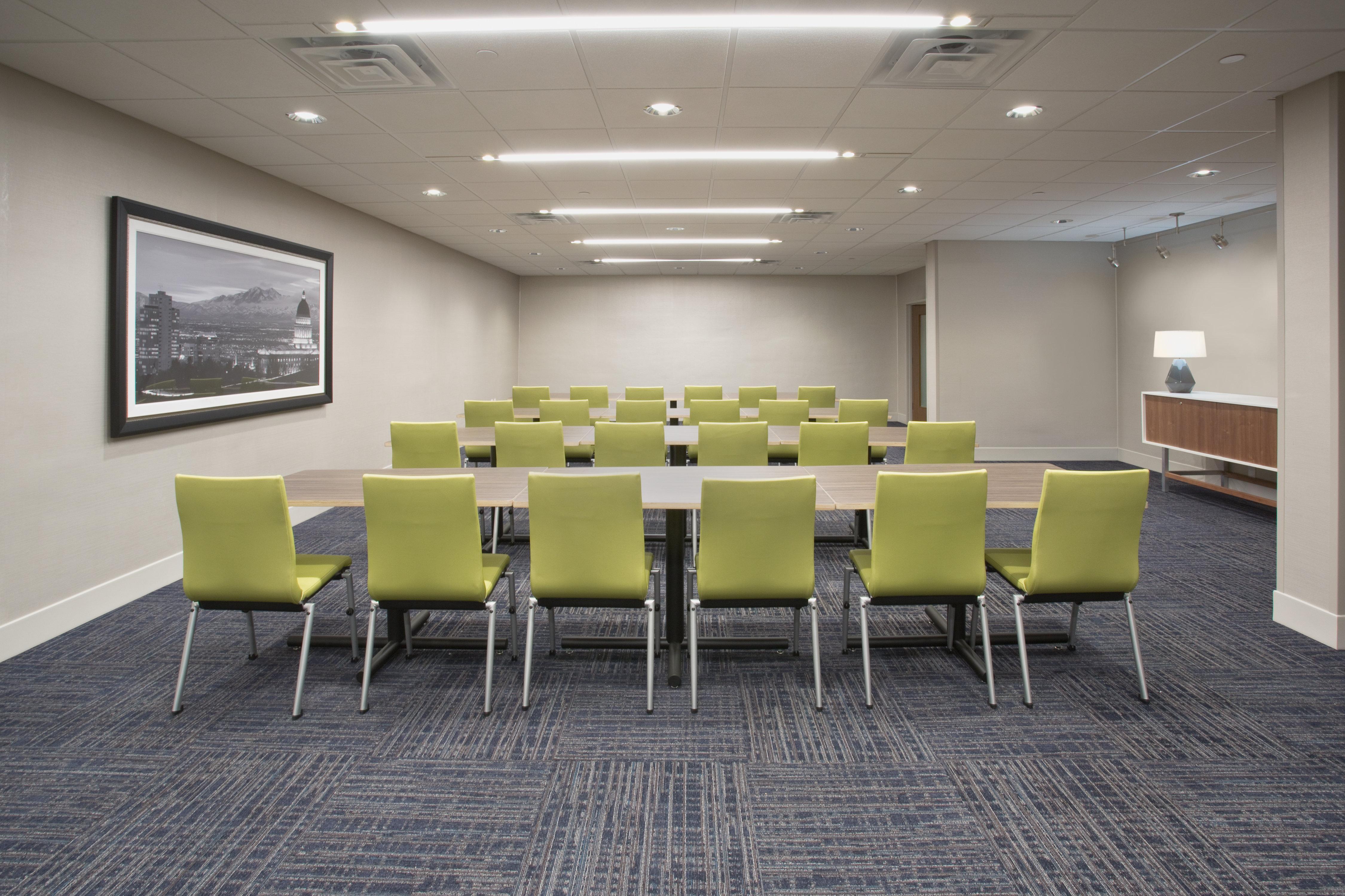 Holiday Inn Express & Suites Dallas Ne Arboretum Ґарланд Екстер'єр фото