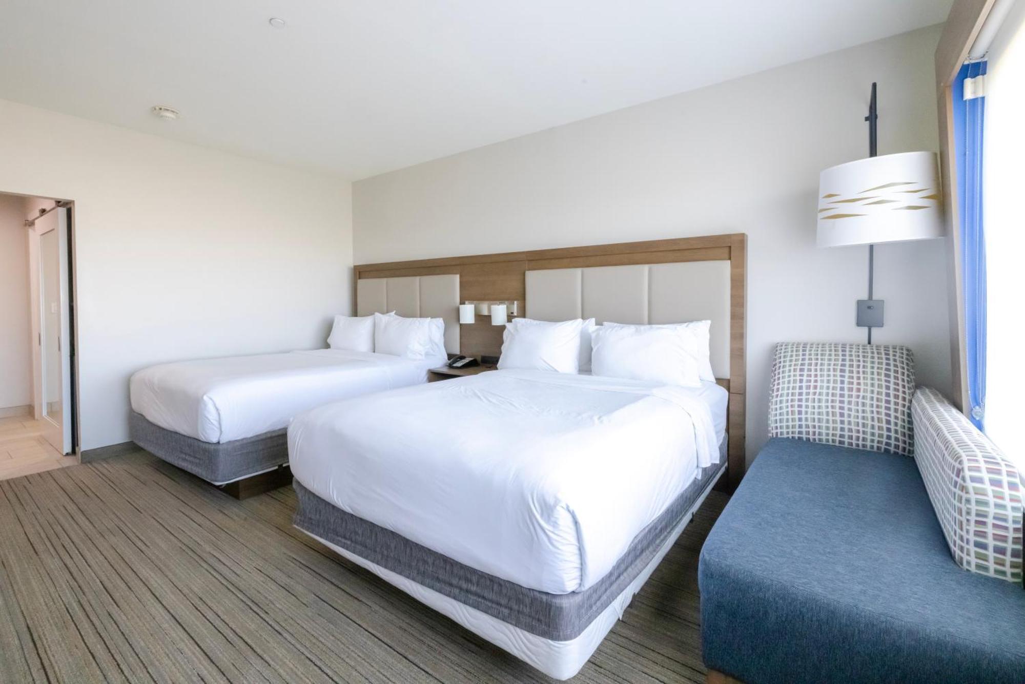 Holiday Inn Express & Suites Dallas Ne Arboretum Ґарланд Екстер'єр фото