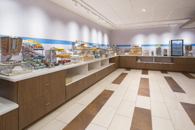 Holiday Inn Express & Suites Dallas Ne Arboretum Ґарланд Екстер'єр фото